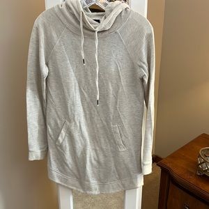 Derek Heart cream hoodie size S